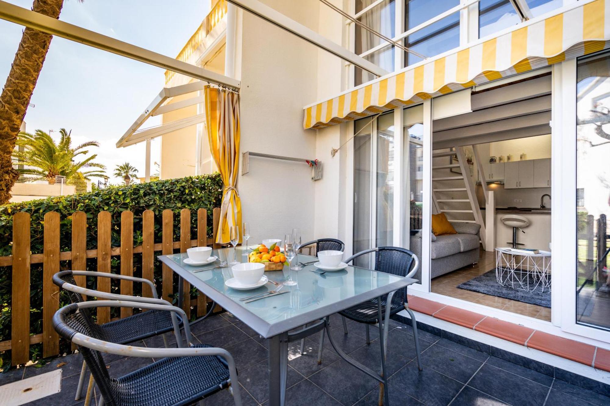 Playasol Lägenhet Denia Exteriör bild